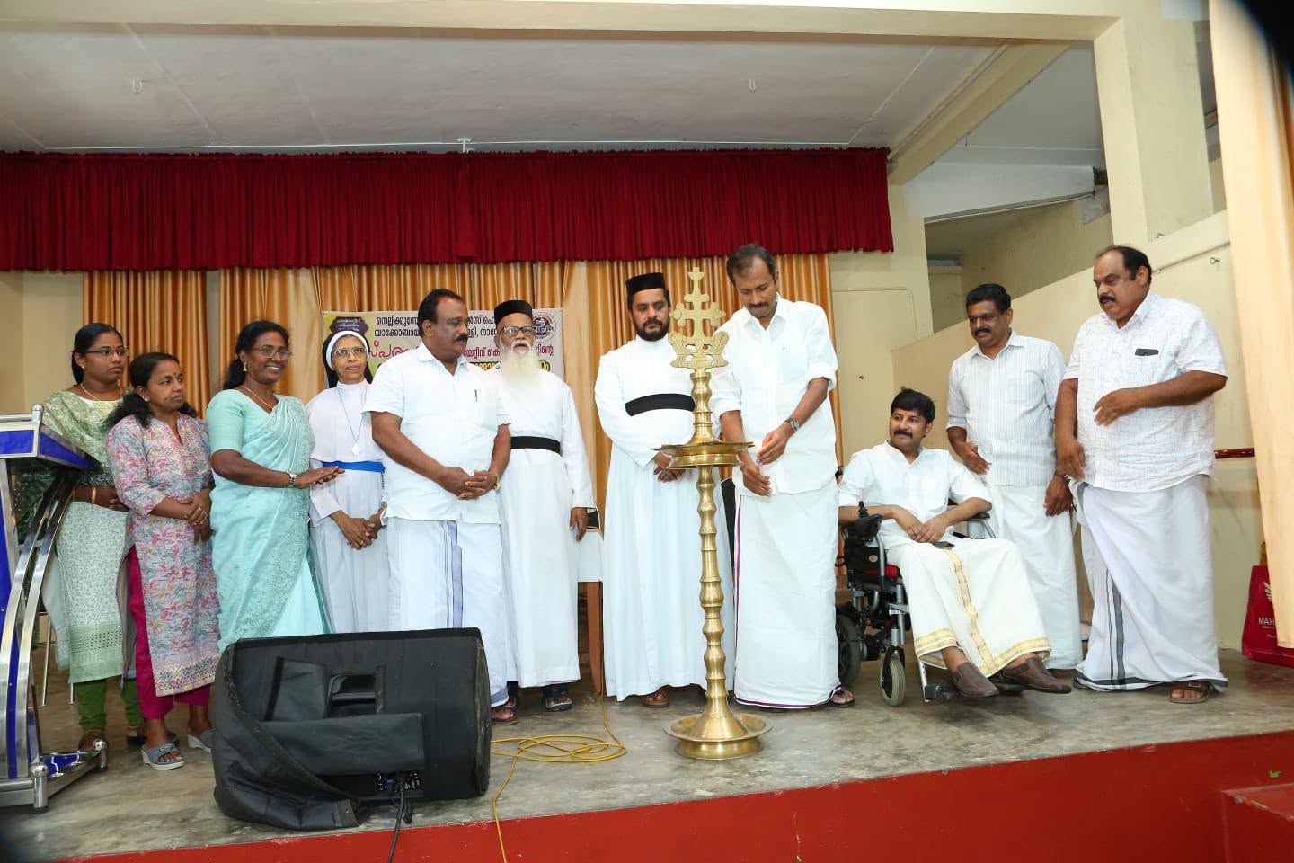 പരസ്പരം പാലിയേറ്റീവ് കെയർ യൂണിറ്റിന്റെ ഒന്നാം വാർഷികം; ഡയാലിസിസ് സഹായ പദ്ധതിയും ഭവനനിർമാണ പദ്ധതിയും ആരംഭിച്ചു