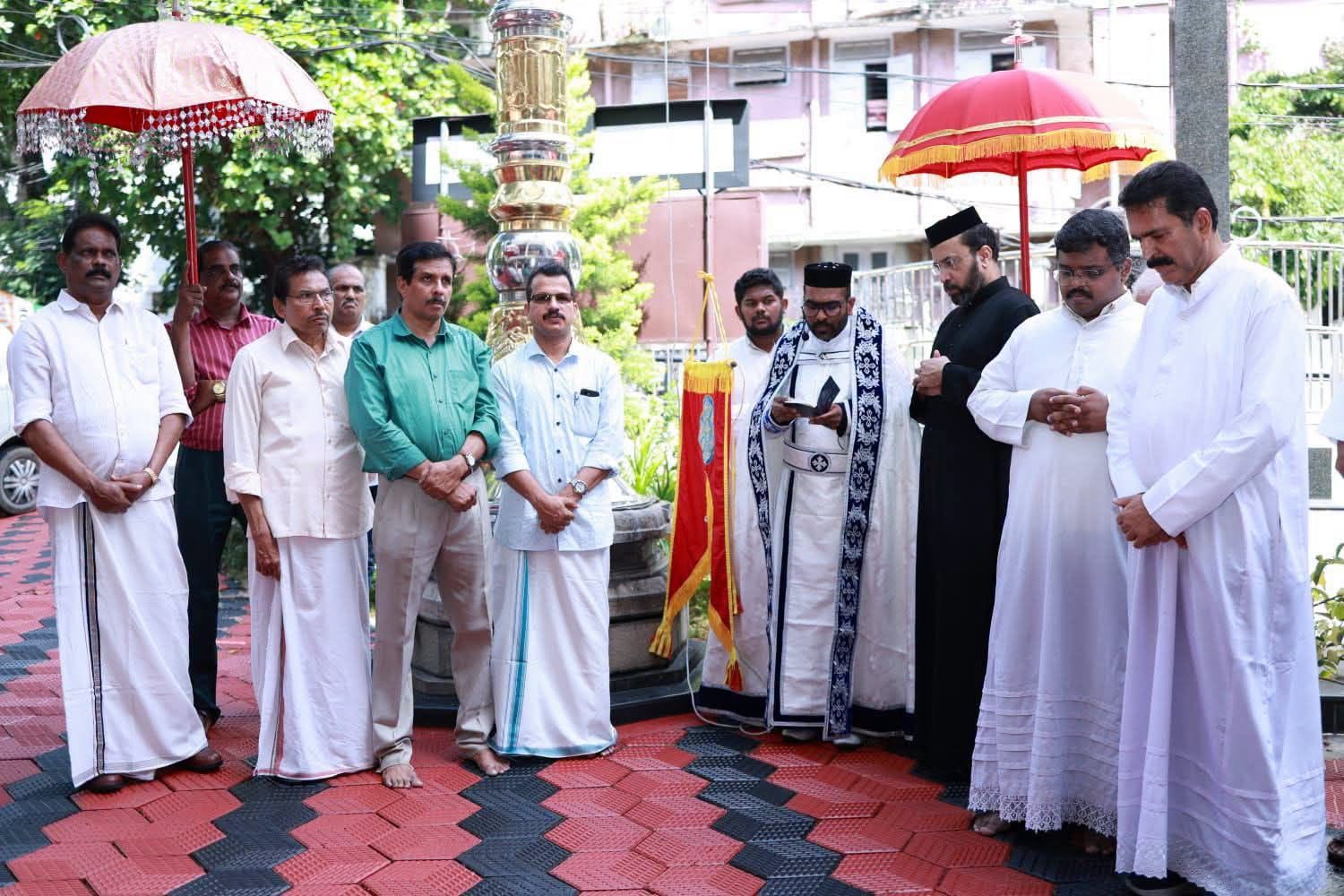 തിരുവനന്തപുരം സെന്റ് പീറ്റേഴ്സ് സിംഹാസന കത്തീഡ്രലിൽ വിശുദ്ധ പത്രോസ് ശ്ലീഹായുടെ  പെരുന്നാൾ 28, 29 തീയതികളിൽ