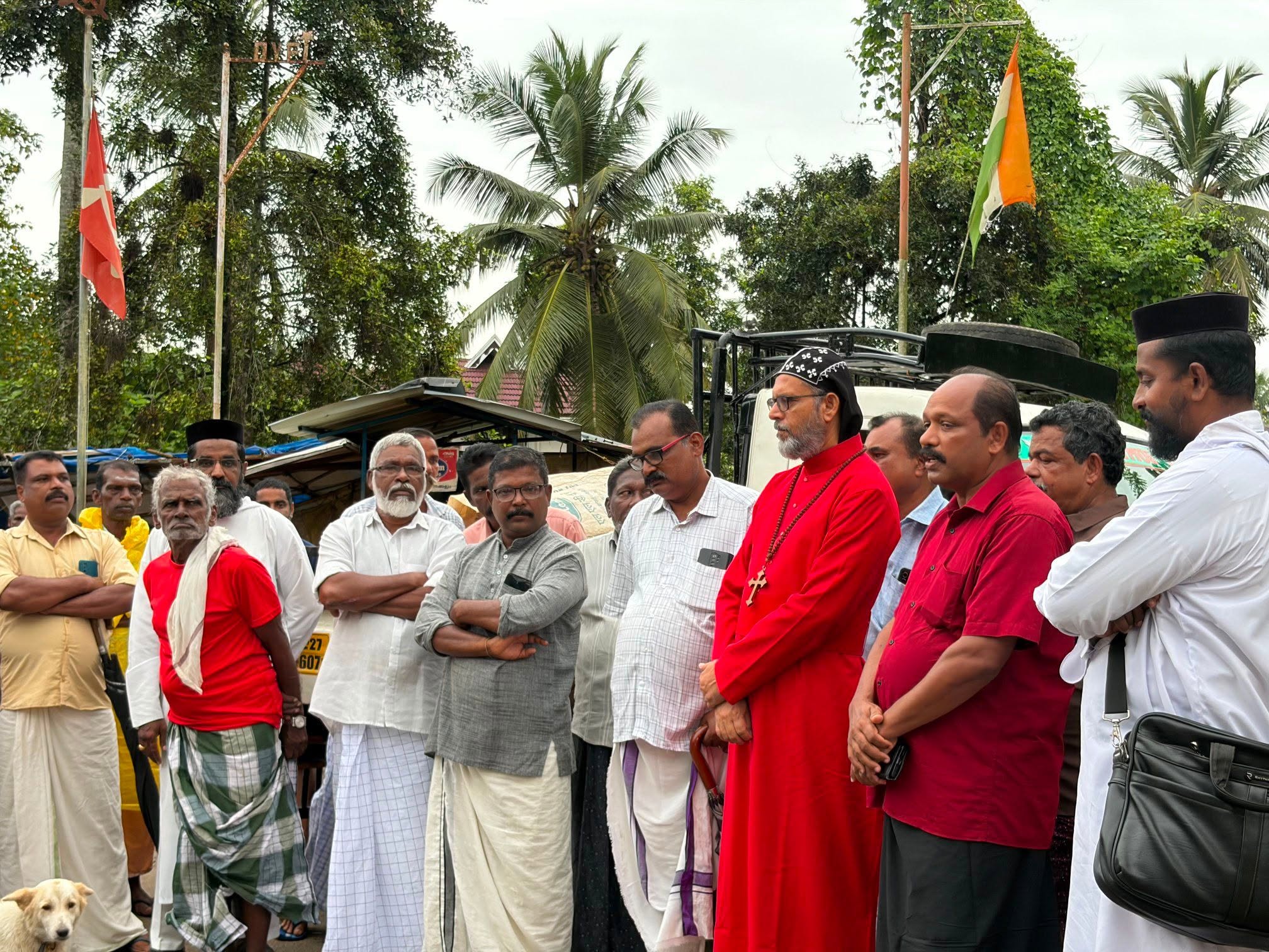 പ്രളയബാധിതർക്ക് കൈത്താങ്ങായി നിരണം ഭദ്രാസനവും മേപ്രാൽ സെന്റ് ജോൺസ് വലിയപള്ളിയും