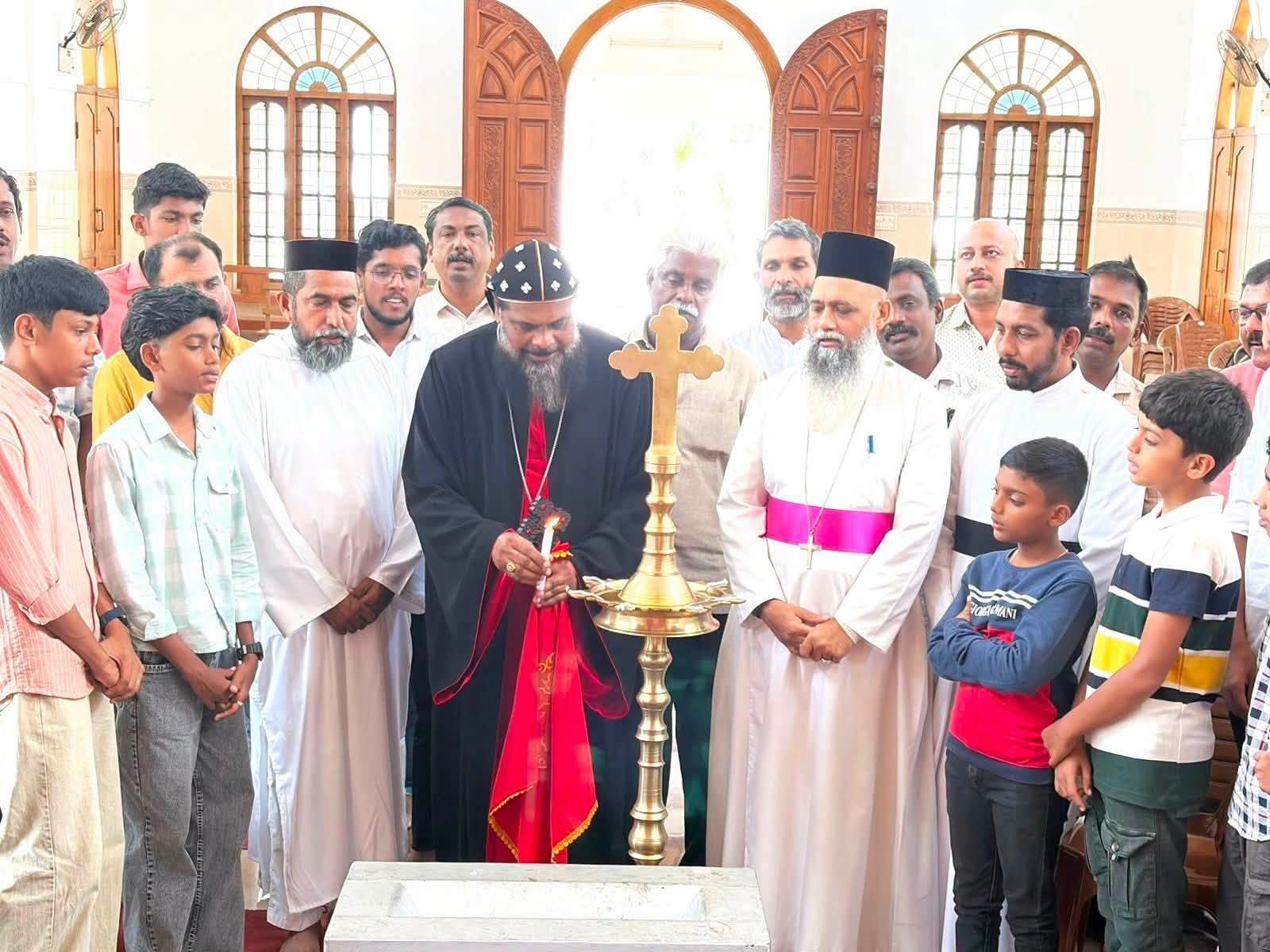 “ലെയ്ത്തൂർഗോസ് 2K26”; മദ്ബഹാ ശുശ്രൂഷകർക്ക് ആത്മീയ നവീകരണവുമായി സംഗമം