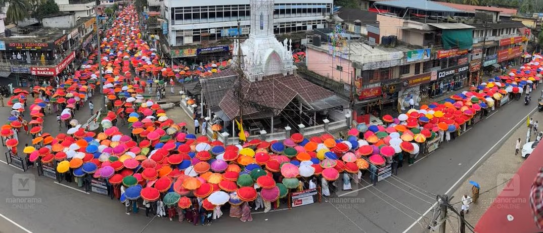 മണർകാട് പള്ളിയിലെ ചരിത്രപ്രസിദ്ധമായ റാസ നാളെ; വിശ്വാസസാഗരമായി മണർകാട്