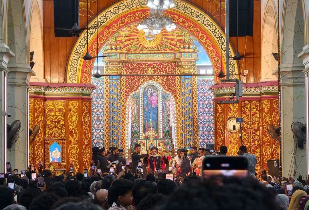 മണർകാട് കത്തീഡ്രലിലെ തിരുനട അടച്ചു: അടുത്ത തിരുനട തുറക്കലിനായുള്ള കാത്തിരിപ്പിലേക്ക് വിശ്വാസസമൂഹം.